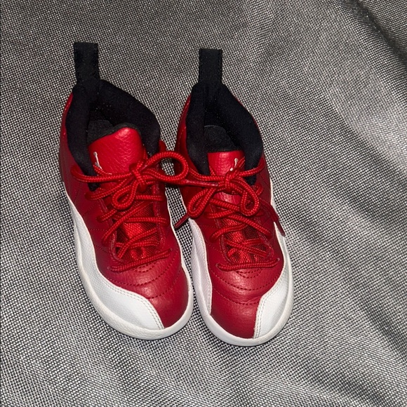 Jordan Other - Jordan 12 Alternate size 9c